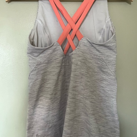 Lululemon Stash N Run Grey Size 8 - Picture 5 of 6